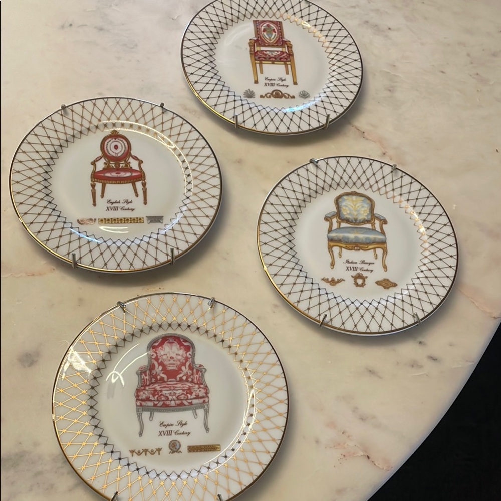 Elegant Gold and White Victorian Decorative Plate Set